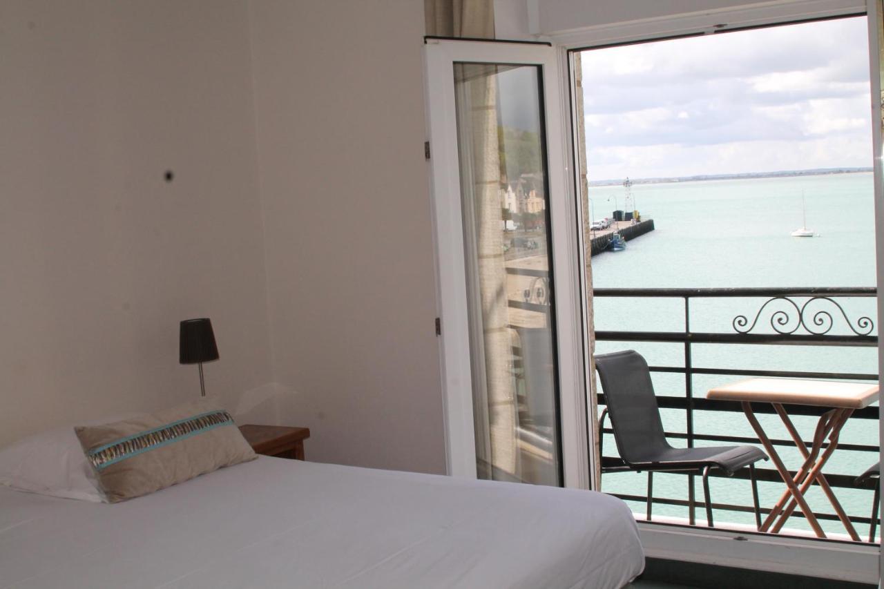 Hotel Le Continental Cancale Esterno foto